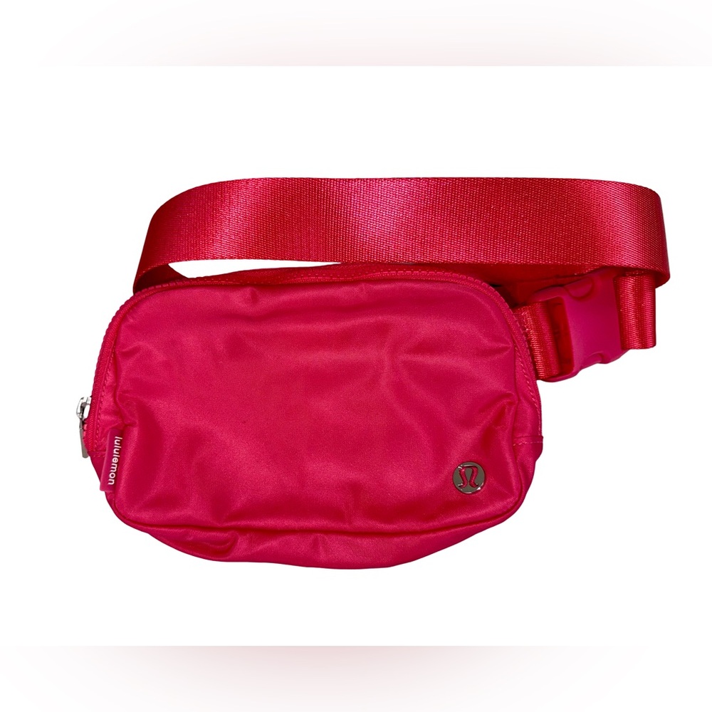 lululemon athletica Everywhere belt bag in bright neon pink